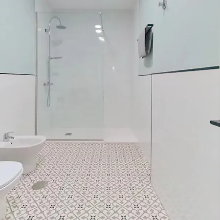 Bajo Loft Perchel Centro Apartment *